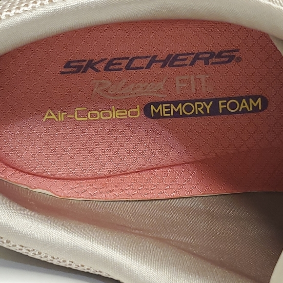 SKECHERS Women's Dreamchaser Sneakers - Beige 2 - Picture 7 of 8